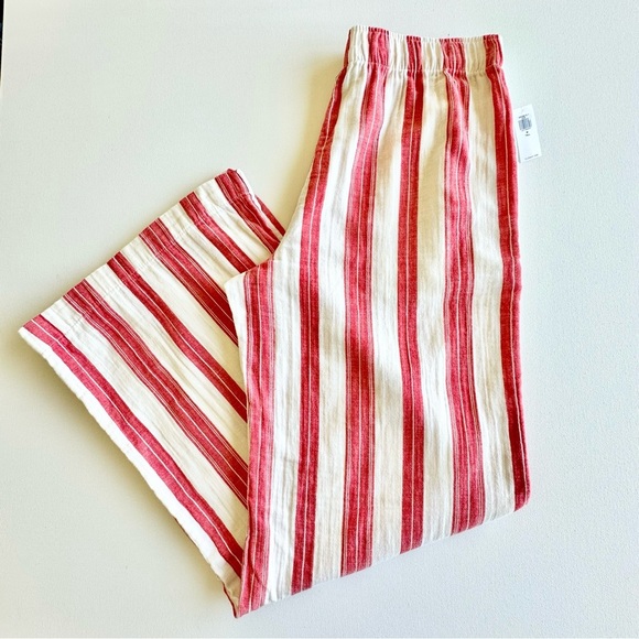 Old Navy High-Waisted Crinkle Gauze Super Wide-Leg Pants - Picture 3 of 3